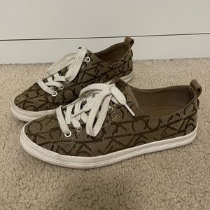 Calvin Klein Sneakers